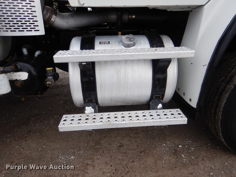 image for item HX9088 2010 Freightliner Business Class M2  crane truck