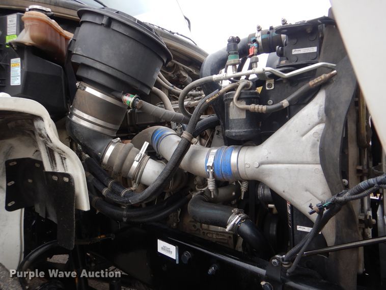 image for item HX9088 2010 Freightliner Business Class M2  crane truck