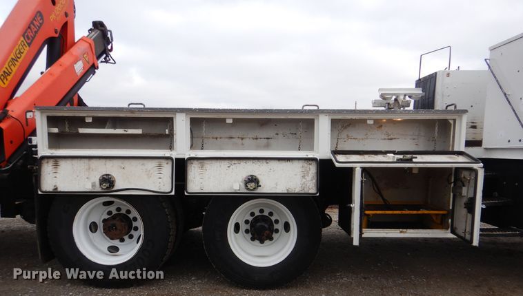 image for item HX9088 2010 Freightliner Business Class M2  crane truck