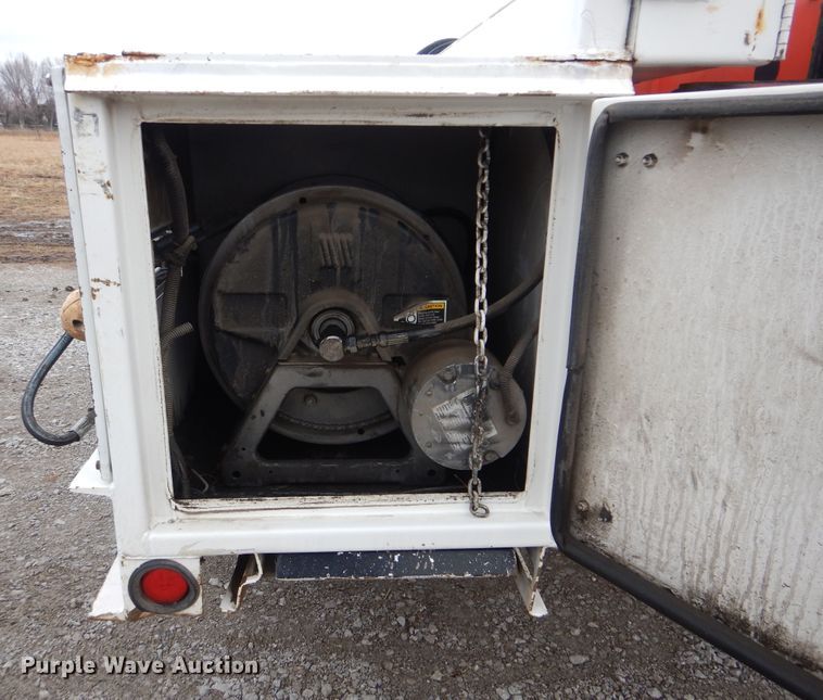 image for item HX9088 2010 Freightliner Business Class M2  crane truck