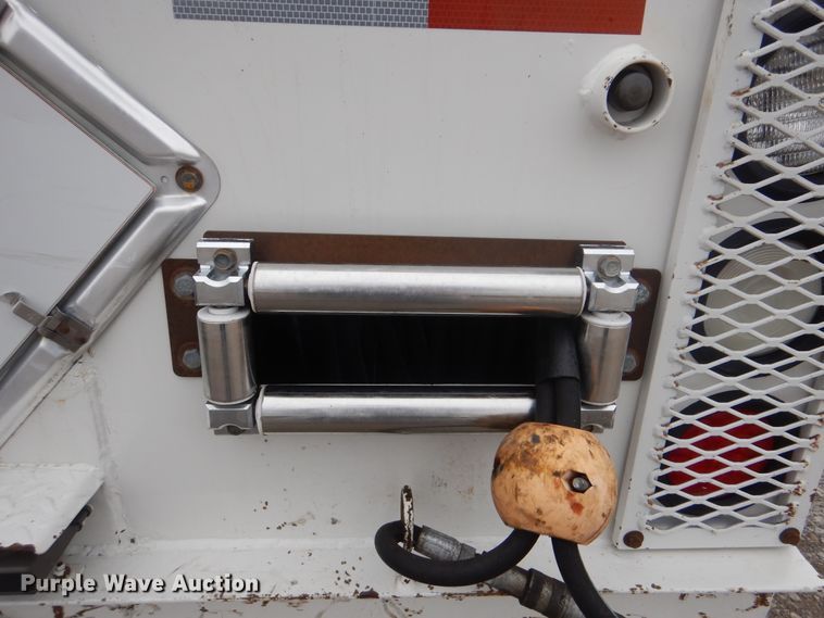 image for item HX9088 2010 Freightliner Business Class M2  crane truck