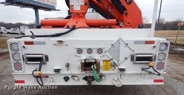 image for item HX9088 2010 Freightliner Business Class M2  crane truck