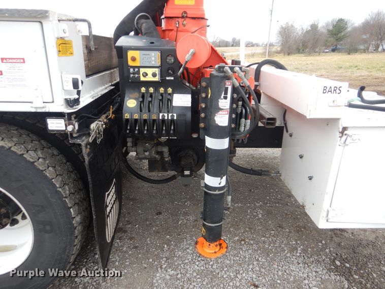 image for item HX9088 2010 Freightliner Business Class M2  crane truck