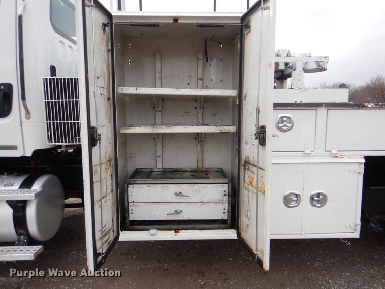 image for item HX9088 2010 Freightliner Business Class M2  crane truck