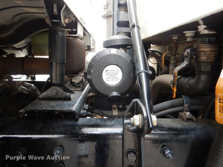 image for item HX9088 2010 Freightliner Business Class M2  crane truck