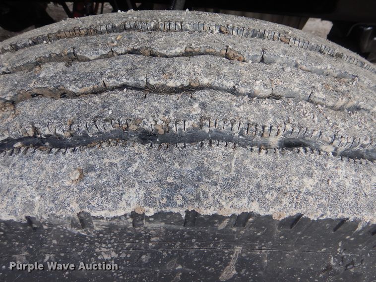 image for item HX9088 2010 Freightliner Business Class M2  crane truck