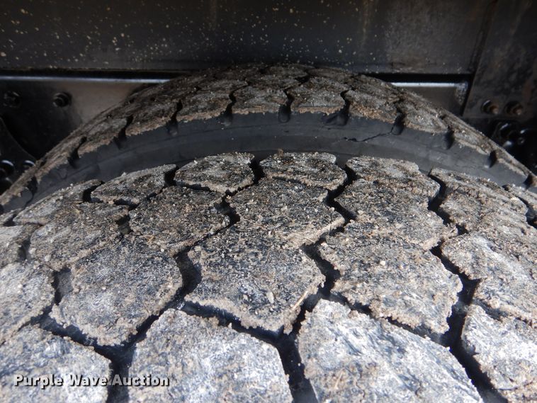 image for item HX9088 2010 Freightliner Business Class M2  crane truck