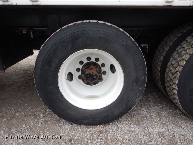 image for item HX9088 2010 Freightliner Business Class M2  crane truck