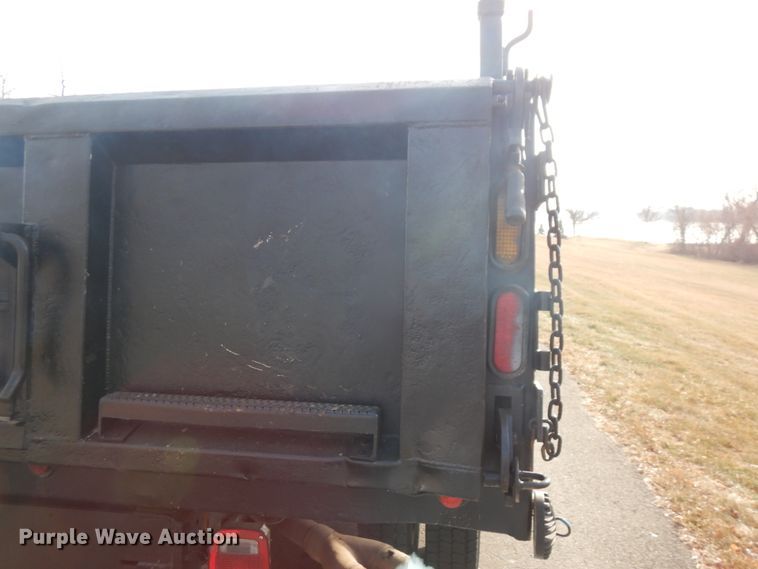 image for item HX9517 2008 Ford F550 Super Duty  SuperCab dump truck