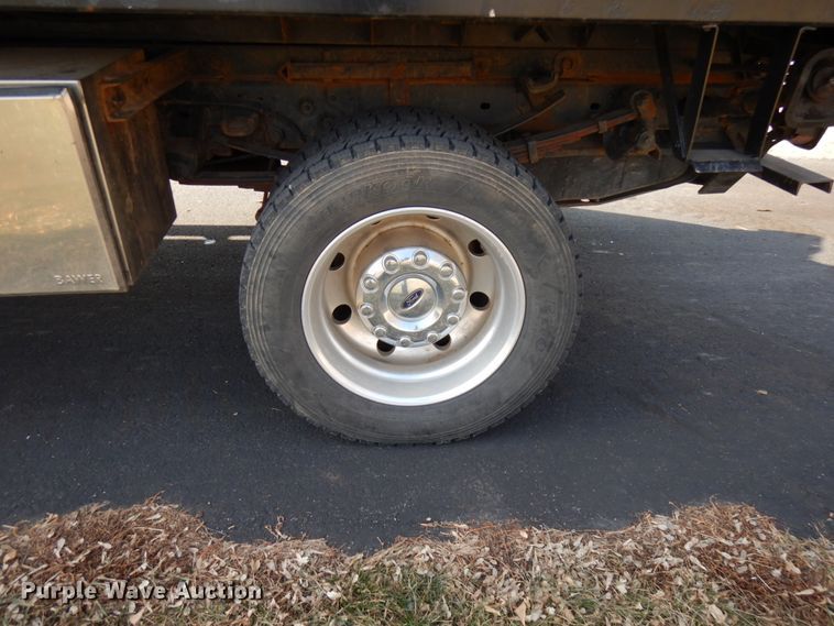 image for item HX9517 2008 Ford F550 Super Duty  SuperCab dump truck