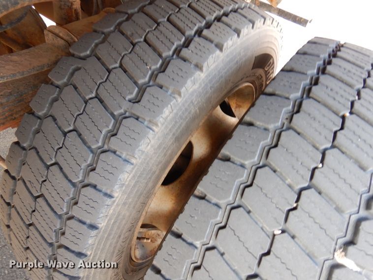 image for item HX9517 2008 Ford F550 Super Duty  SuperCab dump truck