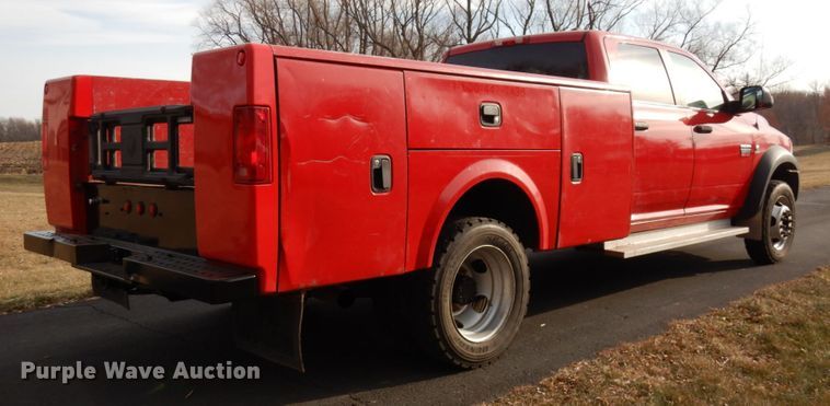 image for item HX9520 2012 Dodge Ram 5500HD  Crew Cab utility truck