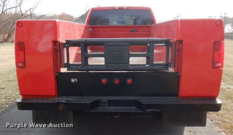 image for item HX9520 2012 Dodge Ram 5500HD  Crew Cab utility truck