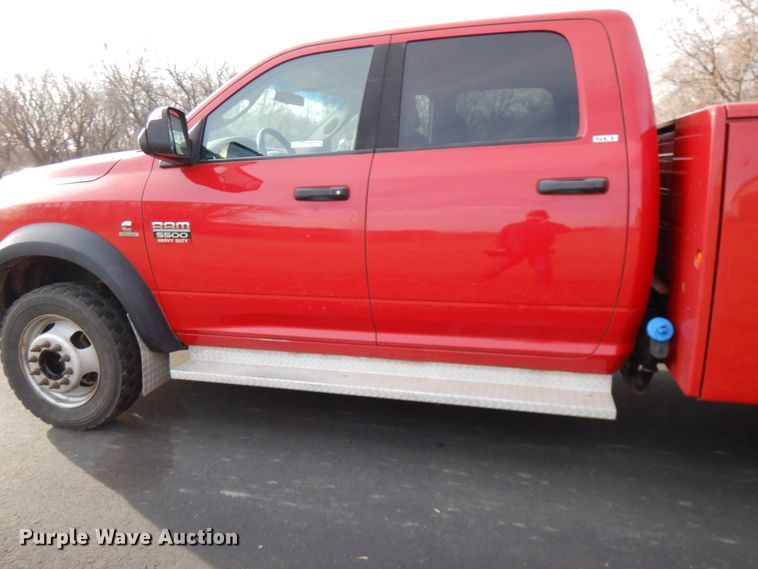 image for item HX9520 2012 Dodge Ram 5500HD  Crew Cab utility truck