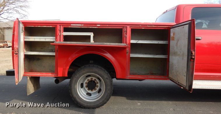 image for item HX9520 2012 Dodge Ram 5500HD  Crew Cab utility truck