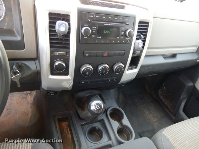 image for item HX9520 2012 Dodge Ram 5500HD  Crew Cab utility truck