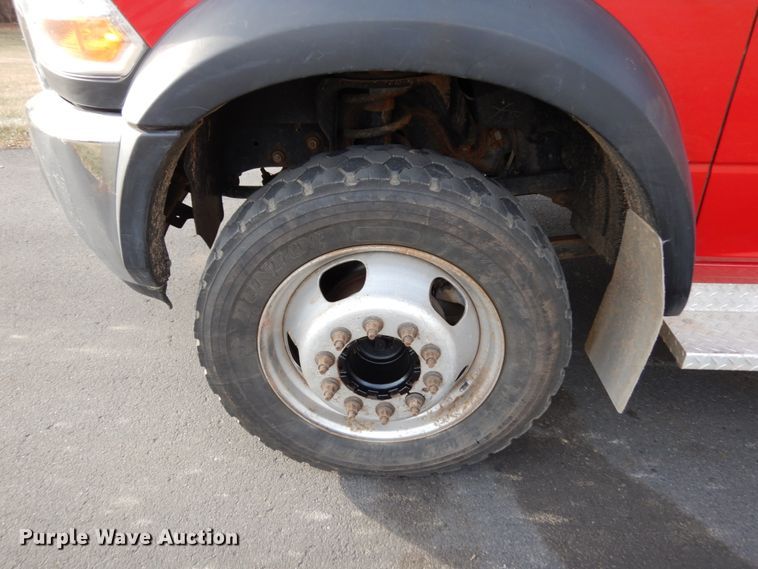 image for item HX9520 2012 Dodge Ram 5500HD  Crew Cab utility truck