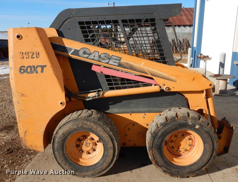 image for item IF9997 2002 Case 60XT  skid steer loader