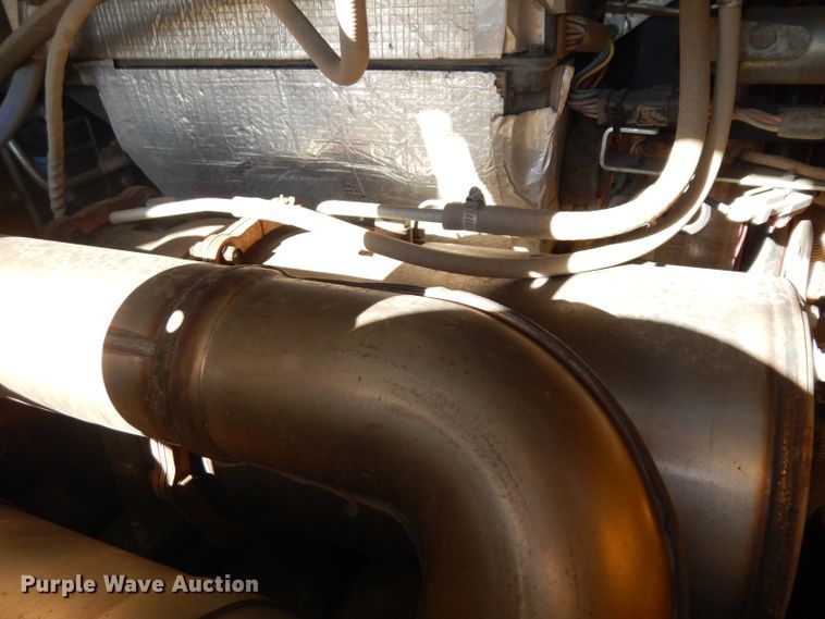 image for item IG9037 2016 John Deere 331G  tracked skid steer loader