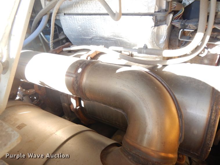 image for item IG9037 2016 John Deere 331G  tracked skid steer loader