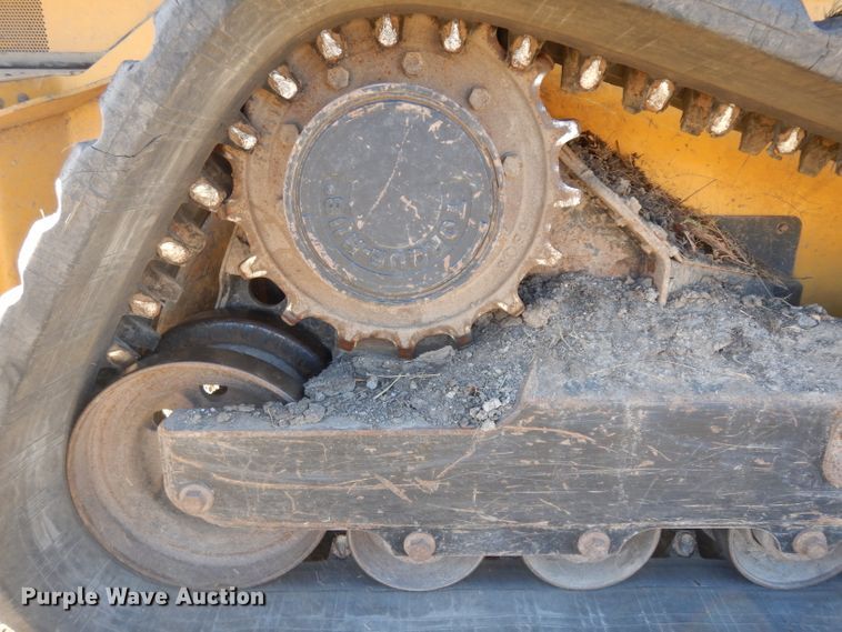 image for item IG9037 2016 John Deere 331G  tracked skid steer loader