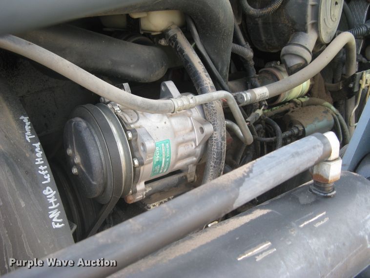 image for item DC1481 2007 Massey-Ferguson 5460  Dyna-4 MFWD tractor