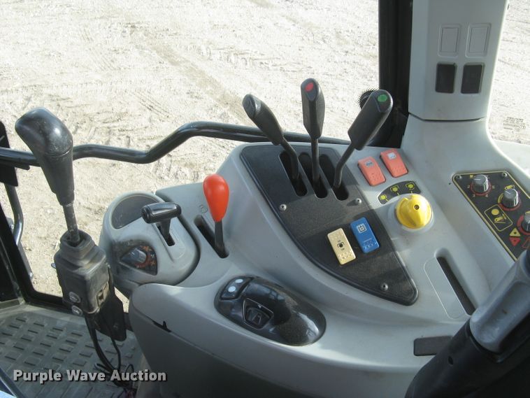 image for item DC1481 2007 Massey-Ferguson 5460  Dyna-4 MFWD tractor