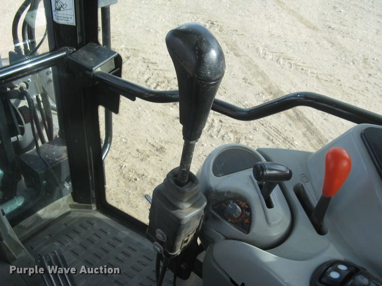 image for item DC1481 2007 Massey-Ferguson 5460  Dyna-4 MFWD tractor