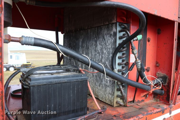 image for item DD6135 Hesston 6600  windrower