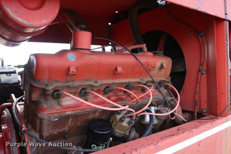 image for item DD6135 Hesston 6600  windrower