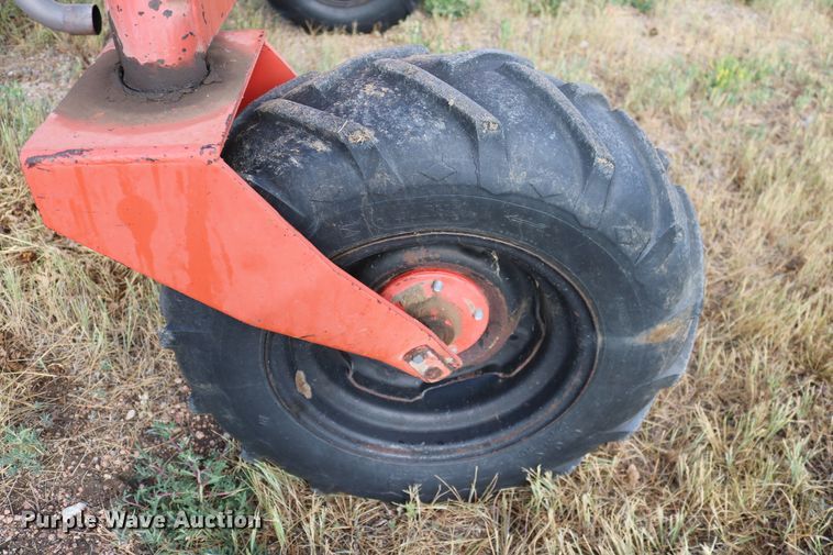 image for item DD6135 Hesston 6600  windrower