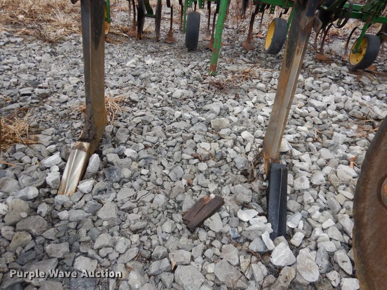 image for item DJ2754 QuinStar Soil Shark SS16-7 ripper