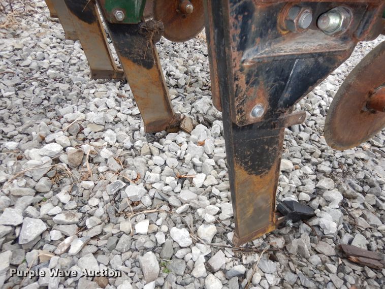 image for item DJ2754 QuinStar Soil Shark SS16-7 ripper