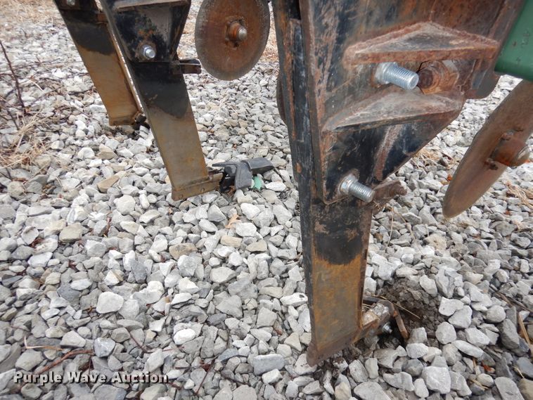 image for item DJ2754 QuinStar Soil Shark SS16-7 ripper