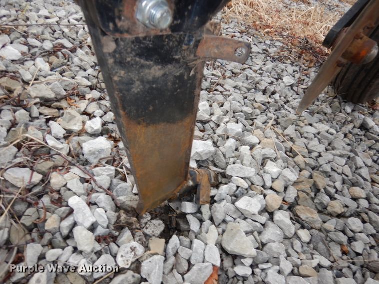 image for item DJ2754 QuinStar Soil Shark SS16-7 ripper