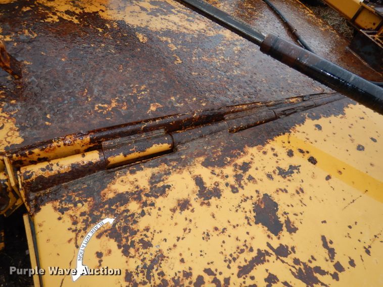 image for item DJ2763 Woods 9020 batwing rotary mower