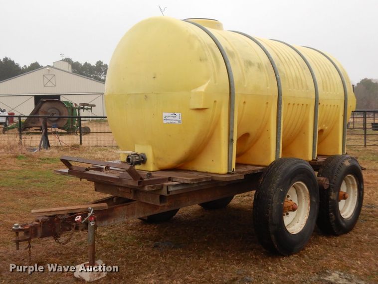 image for item DJ8143 Nurse tank trailer