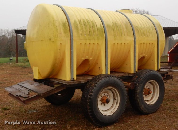 image for item DJ8143 Nurse tank trailer