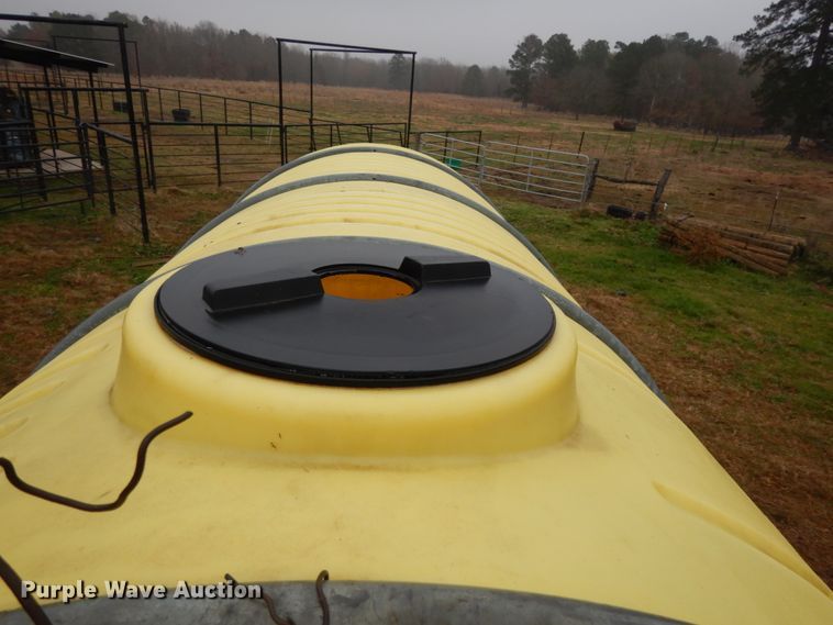 image for item DJ8143 Nurse tank trailer