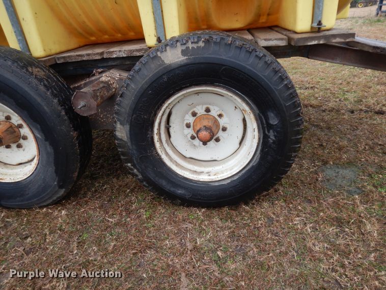 image for item DJ8143 Nurse tank trailer