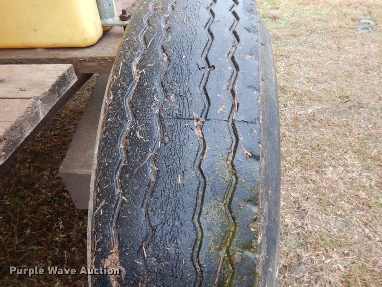 image for item DJ8143 Nurse tank trailer