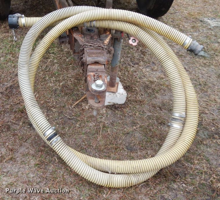 image for item DJ8143 Nurse tank trailer