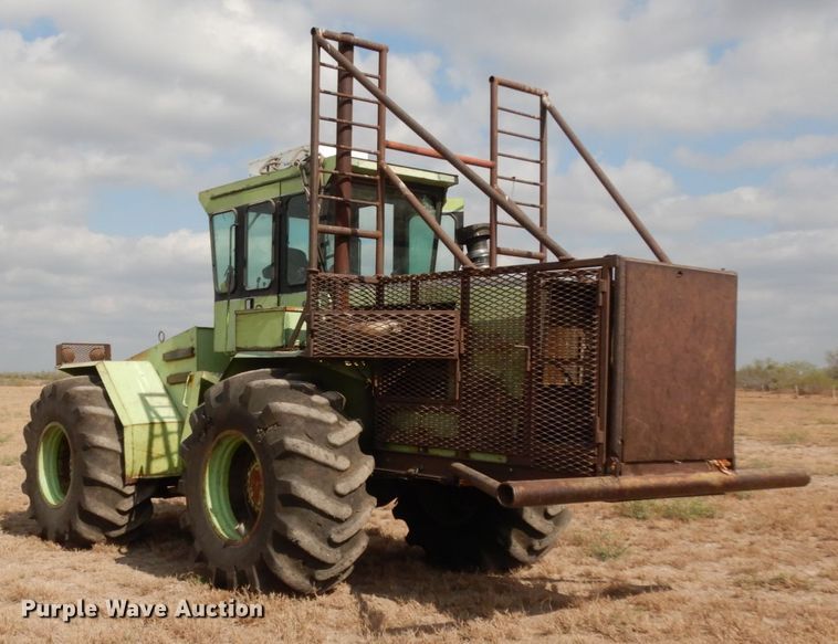image for item DJ8160 1981 Steiger Cougar III ST280  4WD tractor