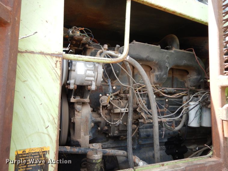 image for item DJ8160 1981 Steiger Cougar III ST280  4WD tractor