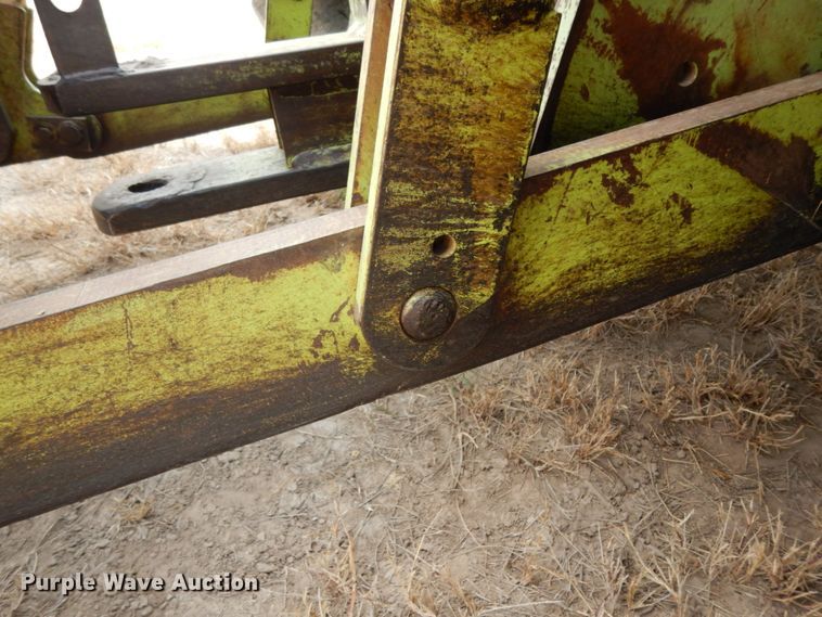 image for item DJ8160 1981 Steiger Cougar III ST280  4WD tractor