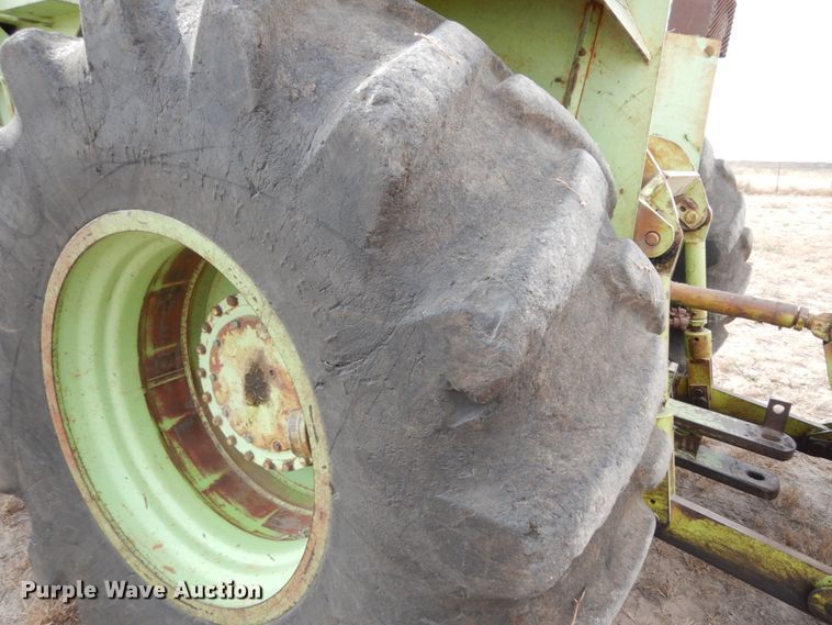 image for item DJ8160 1981 Steiger Cougar III ST280  4WD tractor