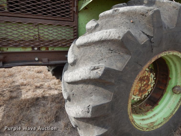 image for item DJ8160 1981 Steiger Cougar III ST280  4WD tractor