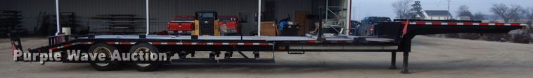 image for item DL2615 2013 Road Runner 5000 sprayer trailer