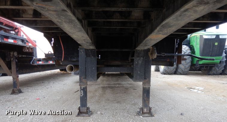 image for item DL2615 2013 Road Runner 5000 sprayer trailer