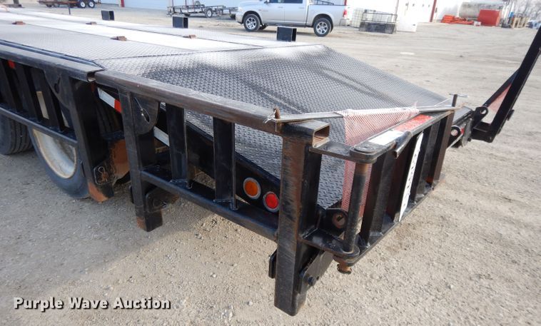image for item DL2615 2013 Road Runner 5000 sprayer trailer